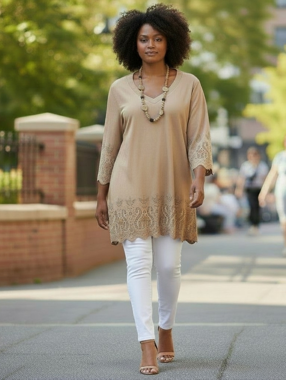 Chico's Faux SuedeTan V-neck Tunic Cutout Detail Women's Size 3 16-18